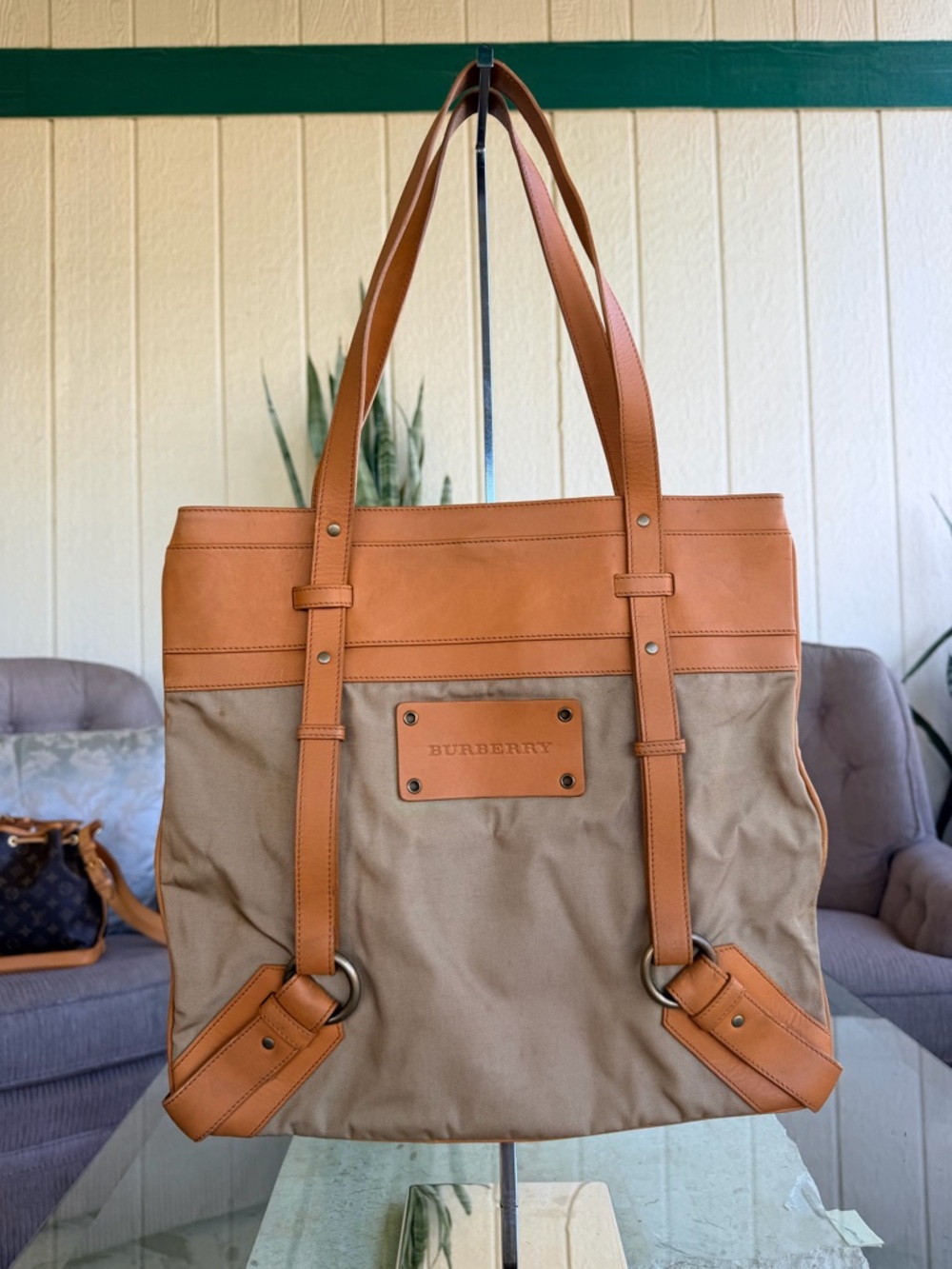 Burberry Tote Bag💝💝💝